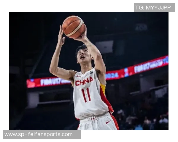 频频打铁惨遭大帽，东莞狂欢夜布泽尔只能强颜欢笑——篮坛背后不为人知的荣耀与笑泪